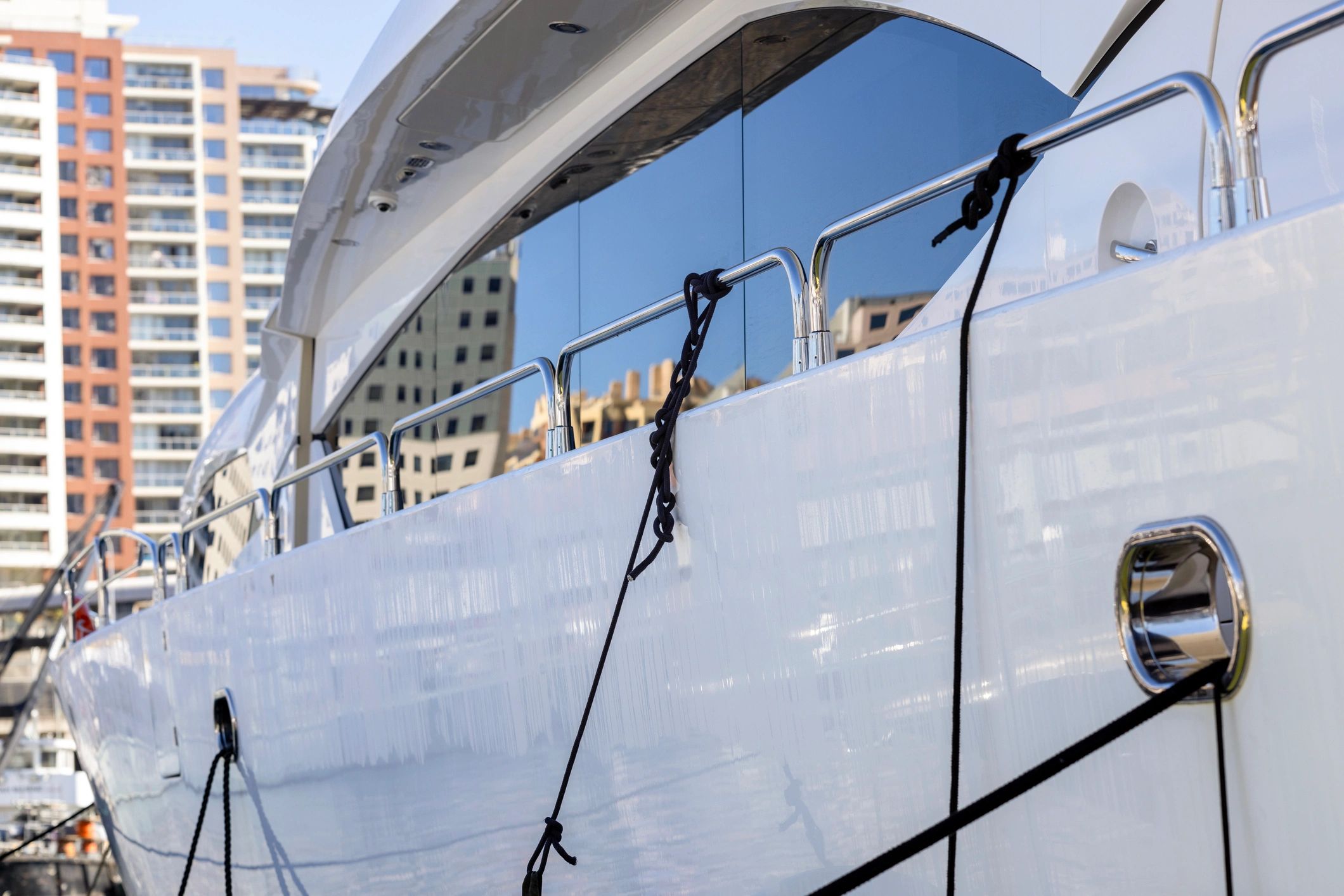 Tinted boat windows in Virginia Beach marina